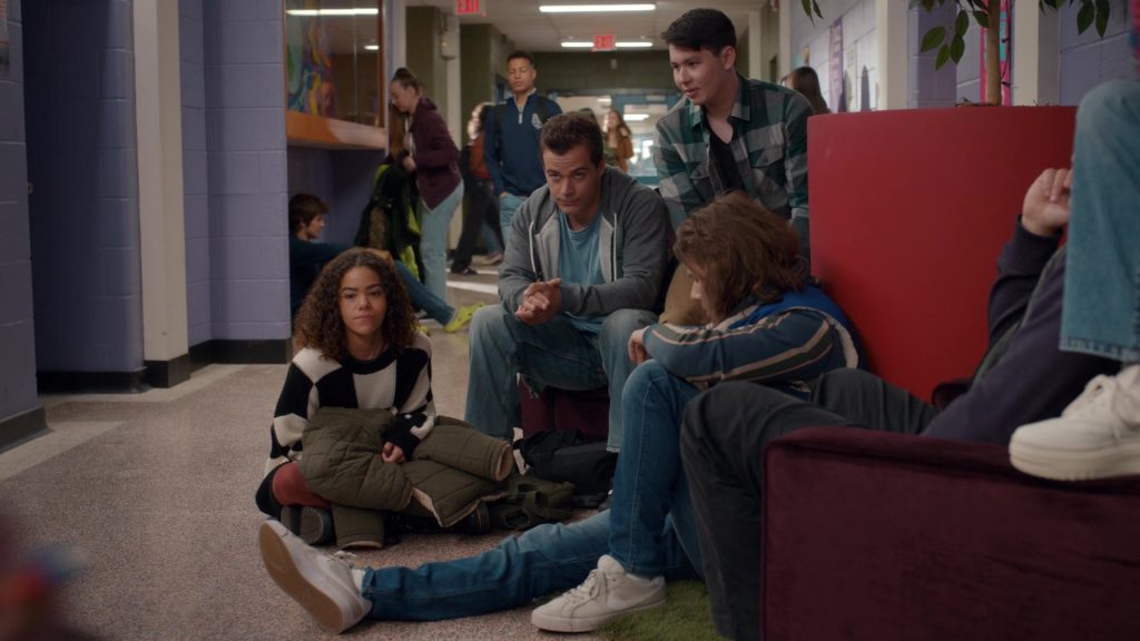 Nike Sneakers in Ginny and Georgia S03E02 “Beep Beep Freaking Beep” (2025) (Image 3)