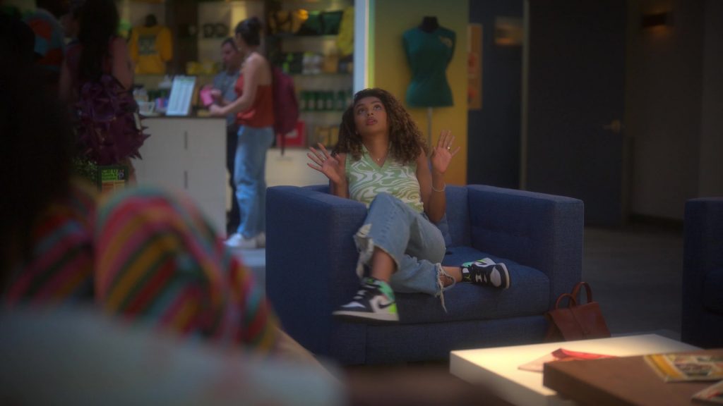 Nike Sneakers in Grown-ish S05E15 “The A Team” (2023) (Image 1)