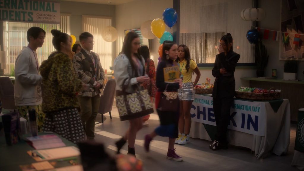 Nike Sneakers in Grown-ish S06E14 “3 Peat” (2024) (Image 4)