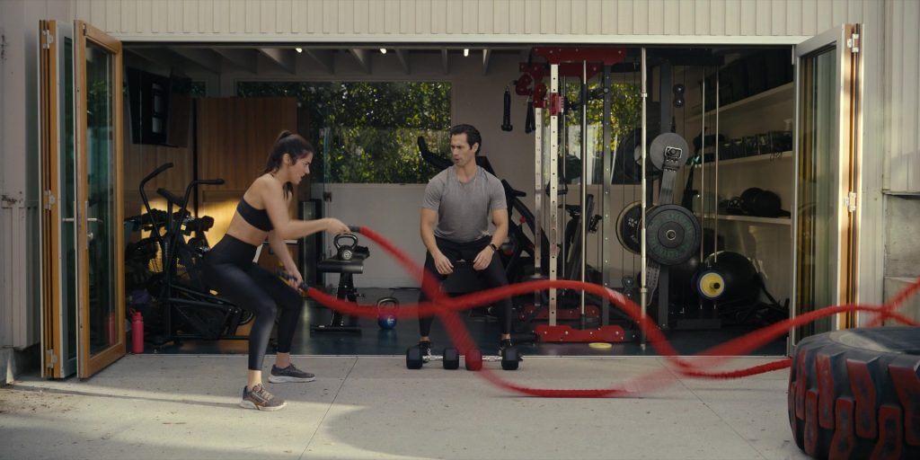 Nike Sneakers in Hacks S03E02 “Better Late” (2024) (Image 3)