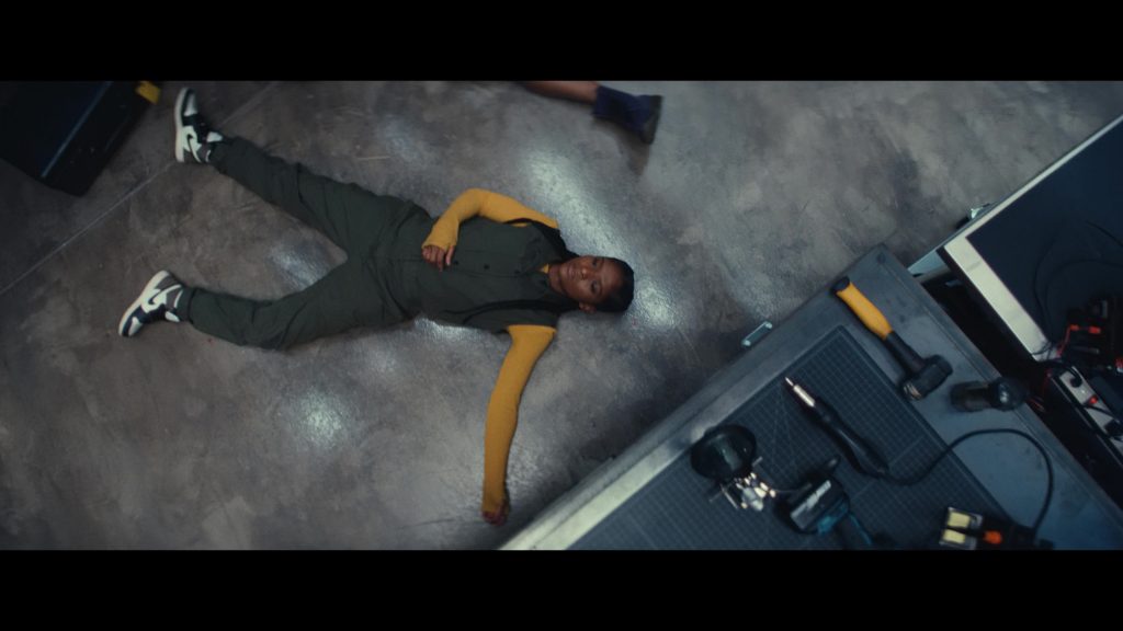 Nike Sneakers in Ironheart S01E04 “Bad Magic” (2025) (Image 6)