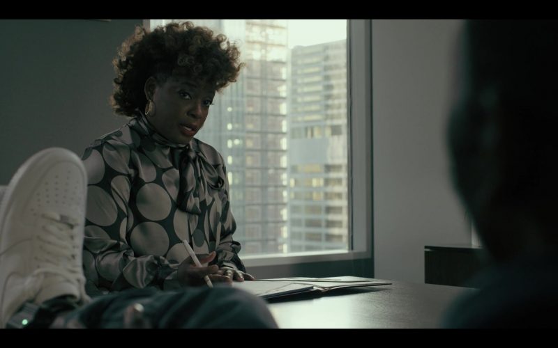 Nike Sneakers in Justified - City Primeval S01E04 “Kokomo” (2023) (Image 1)