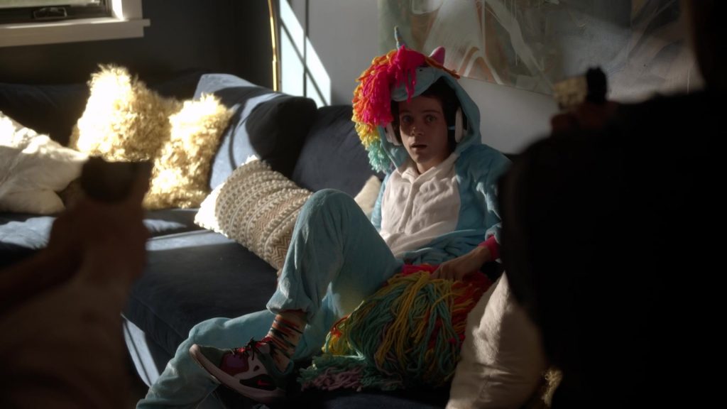 Nike Sneakers in L.A.'s Finest S02E11 “Rafferty and the Gold Dust Twins” (2020) (Image 1)