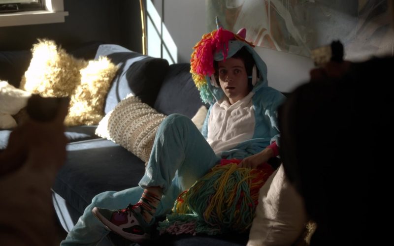 Nike Sneakers in L.A.'s Finest S02E11 “Rafferty and the Gold Dust Twins” (2020) (Image 1)