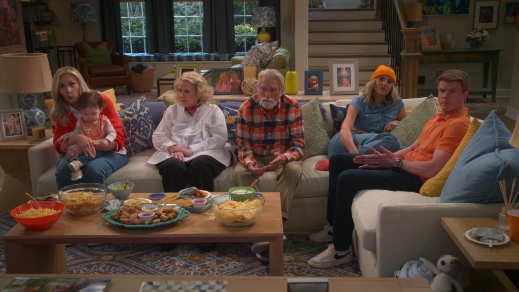 Nike Sneakers in Leanne S01E04 “Smooth Like a Dolphin” (2025) (Image 1)