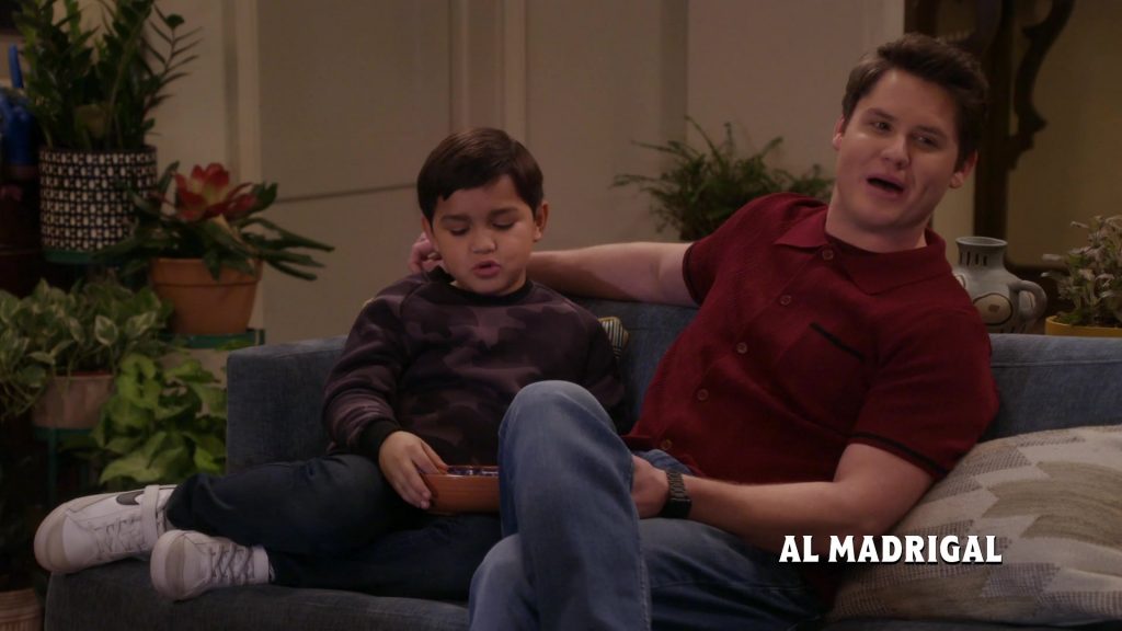 Nike Sneakers in Lopez vs Lopez S03E08 “Lopez vs Dateline” (2024) (Image 4)