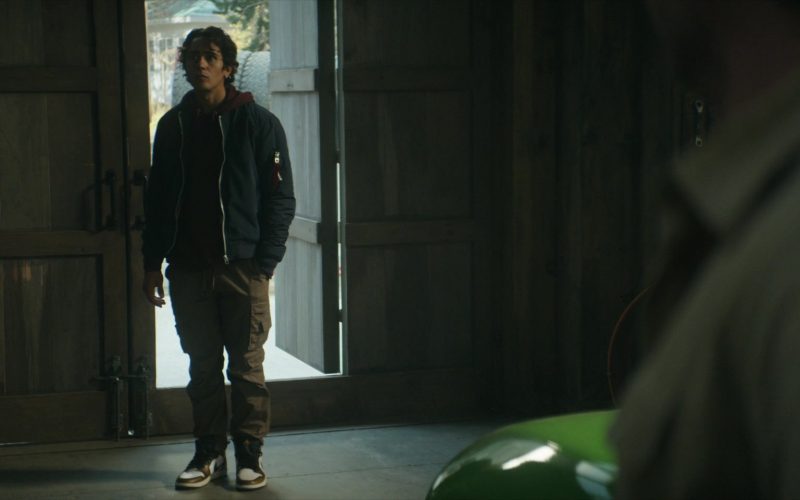 Nike Sneakers in Motorheads S01E01 “Pilot” (2025) (Image 1)