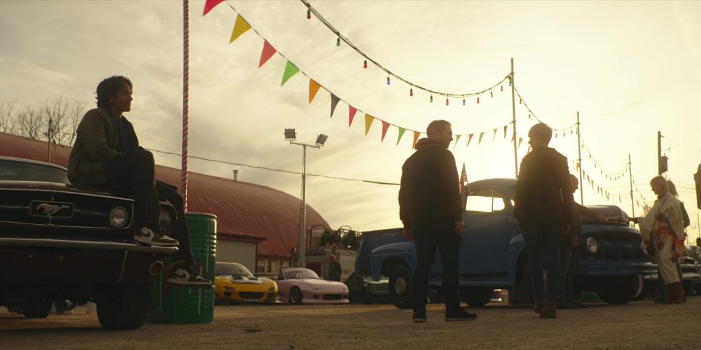 Nike Sneakers in Motorheads S01E02 “Glow” (2025) (Image 1)