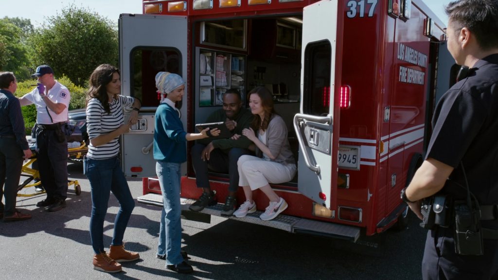 Nike Sneakers in NCIS - Los Angeles S14E02 “Of Value” (2022) (Image 3)