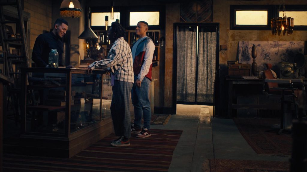 Nike Sneakers in Naomi S01E01 “Pilot” (2022) (Image 4)