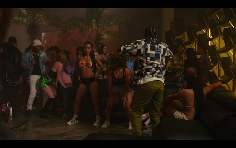Nike Sneakers in Neon S01E04 “Art Basel” (2023) (Image 1)