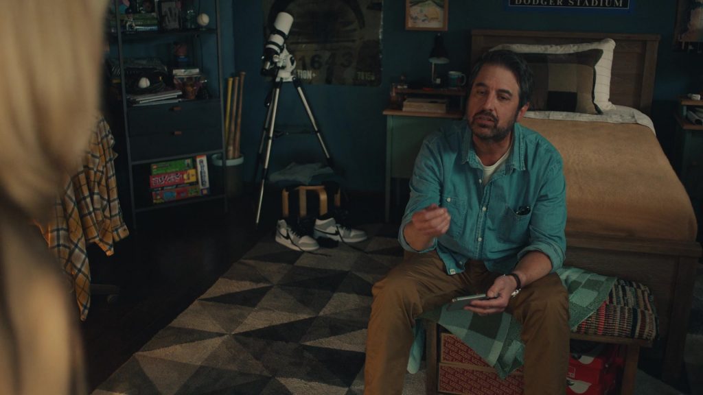 Nike Sneakers in No Good Deed S01E01 “Open House” (2024) (Image 5)