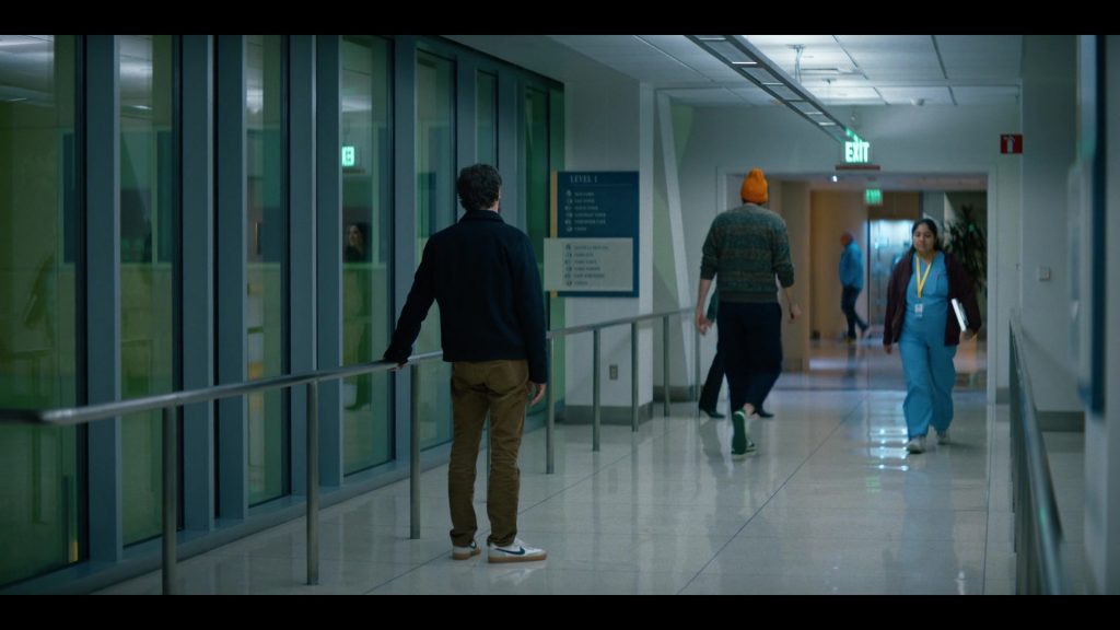 Nike Sneakers in Nobody Wants This S01E03 (2024) (Image 10)