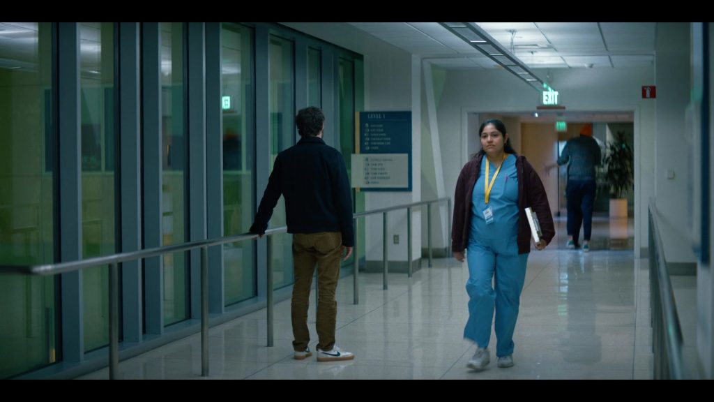 Nike Sneakers in Nobody Wants This S01E03 (2024) (Image 6)