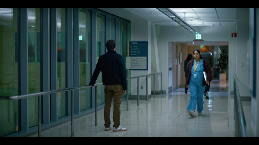 Nike Sneakers in Nobody Wants This S01E03 (2024) (Image 8)