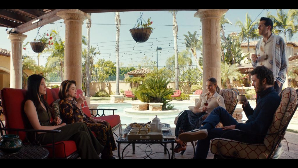 Nike Sneakers in Nobody Wants This S01E09 (2024) (Image 7)