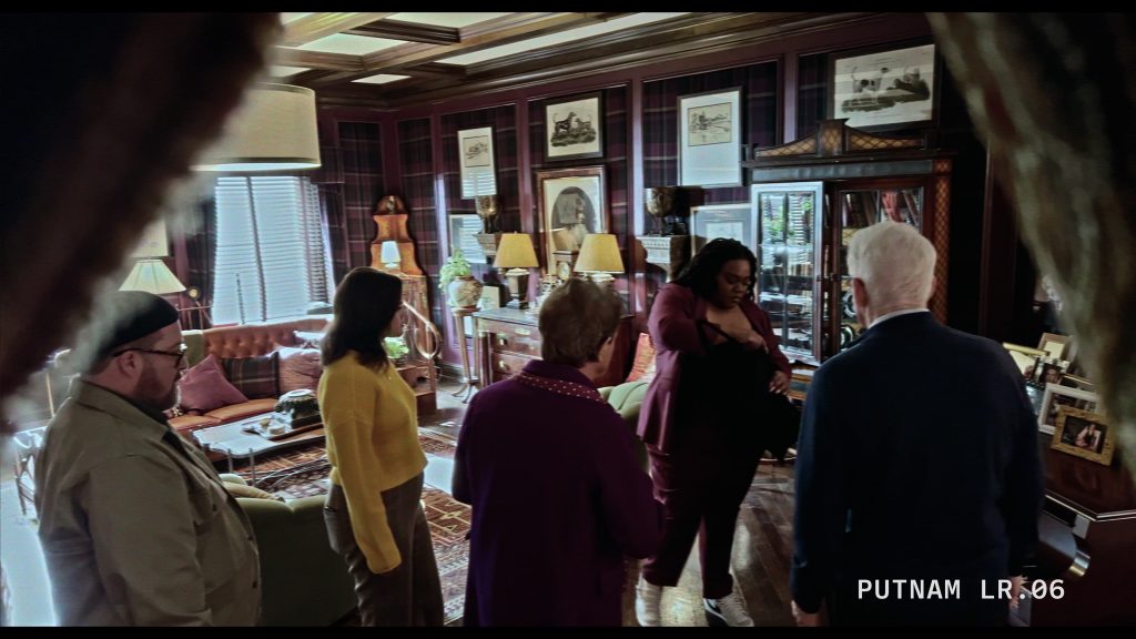 Nike Sneakers in Only Murders in the Building S04E06 (2024) (Image 1)