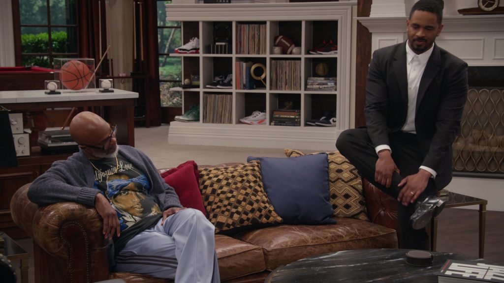 Nike Sneakers in Poppa's House S01E01 “Pilot” (2024) (Image 15)