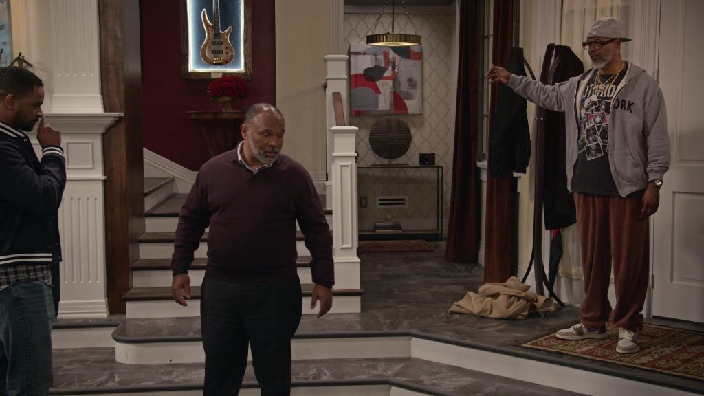 Nike Sneakers in Poppa's House S01E01 “Pilot” (2024) (Image 4)