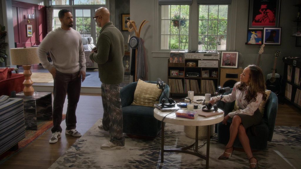 Nike Sneakers in Poppa's House S01E04 “School Days” (2024) (Image 16)