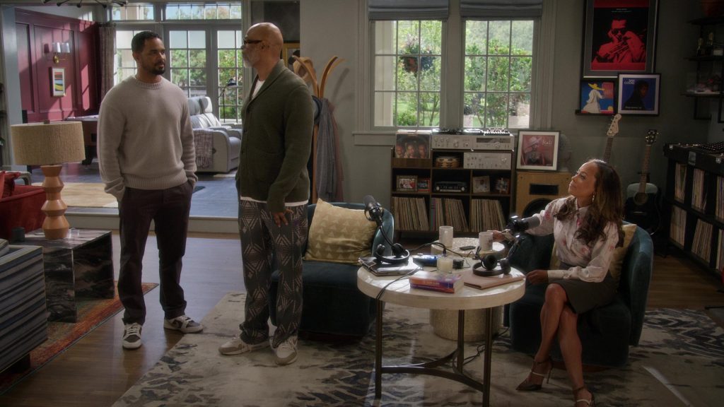 Nike Sneakers in Poppa's House S01E04 “School Days” (2024) (Image 17)