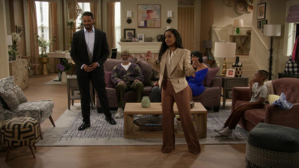 Nike Sneakers in Poppa's House S01E04 “School Days” (2024) (Image 35)