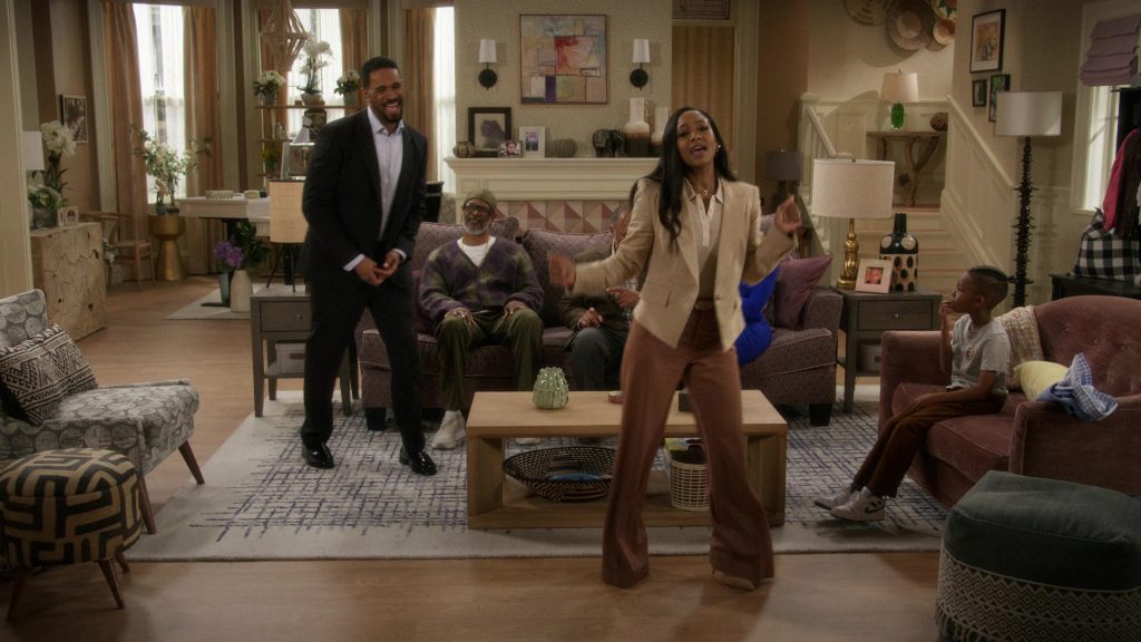 Nike Sneakers in Poppa's House S01E04 “School Days” (2024) (Image 36)