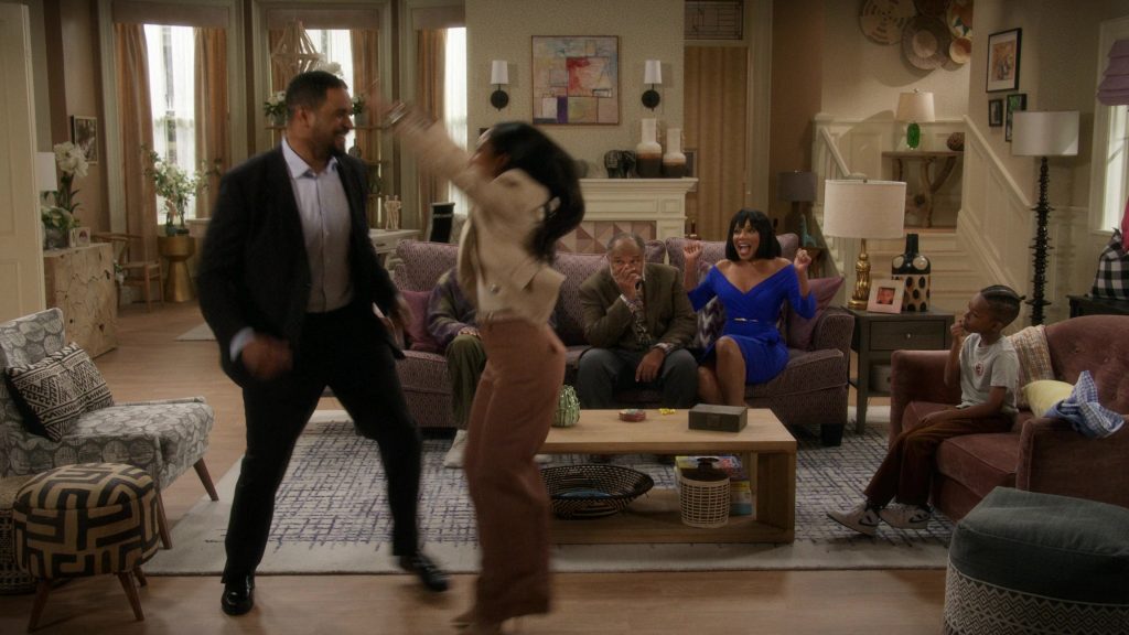 Nike Sneakers in Poppa's House S01E04 “School Days” (2024) (Image 6)