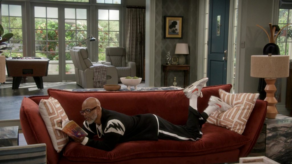 Nike Sneakers in Poppa's House S01E05 “Disciplinairian” (2024) (Image 22)