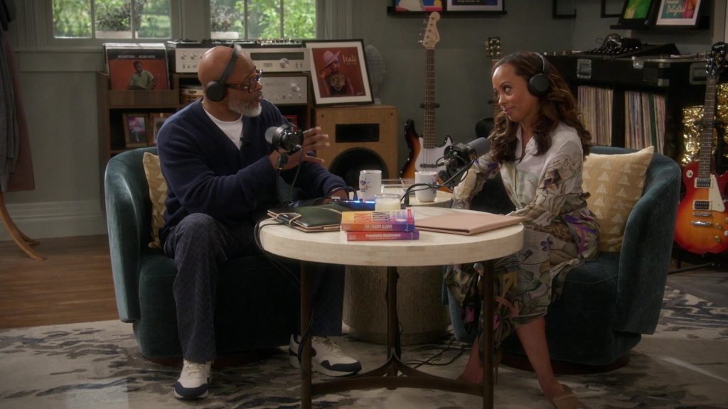 Nike Sneakers in Poppa's House S01E05 “Disciplinairian” (2024) (Image 31)
