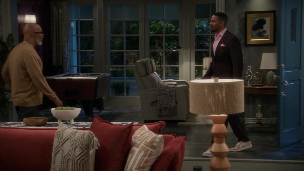 Nike Sneakers in Poppa's House S01E05 “Disciplinairian” (2024) (Image 44)