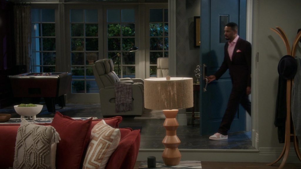 Nike Sneakers in Poppa's House S01E05 “Disciplinairian” (2024) (Image 46)