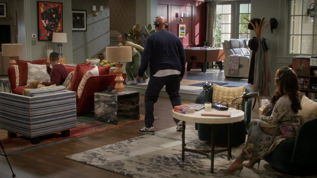 Nike Sneakers in Poppa's House S01E05 “Disciplinairian” (2024) (Image 47)