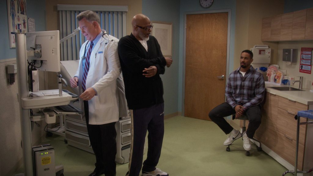 Nike Sneakers in Poppa's House S01E07 “Brokeback” (2024) (Image 30)