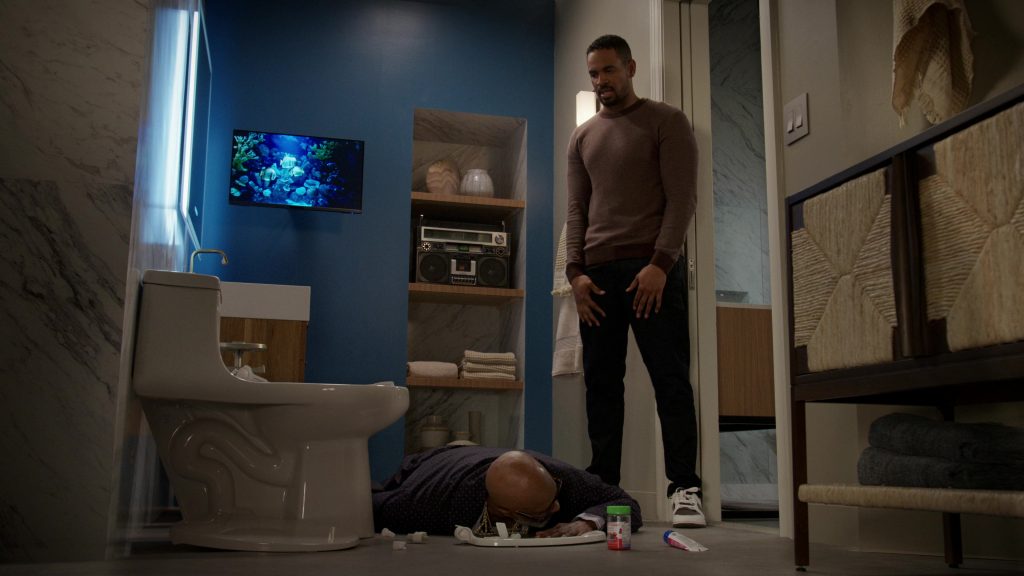 Nike Sneakers in Poppa's House S01E07 “Brokeback” (2024) (Image 47)