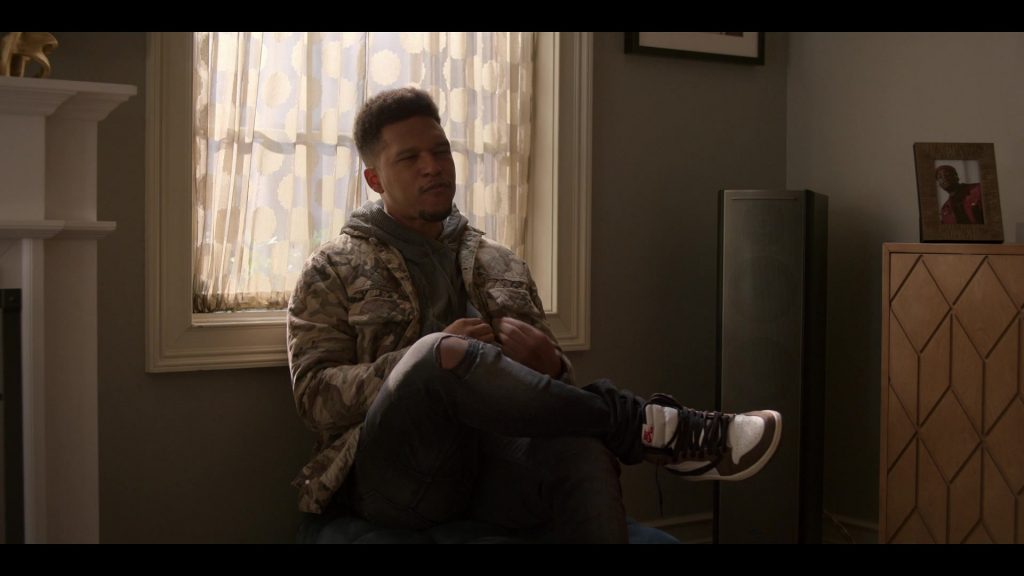Nike Sneakers in Power Book II - Ghost S04E02 “To Thine Own Self” (2024) (Image 12)