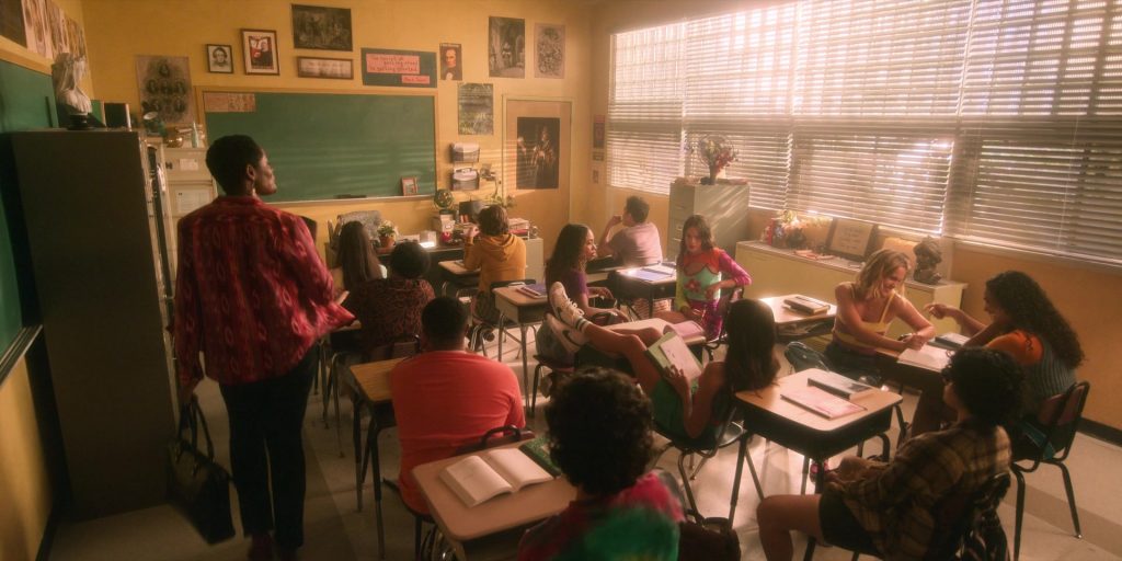Nike Sneakers in Pretty Little Liars - Original Sin S02E06 “Chapter Sixteen - Hell House” (2024) (Image 8)
