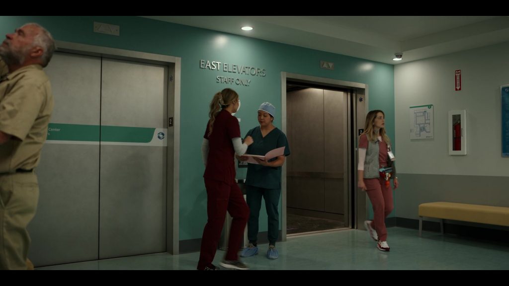 Nike Sneakers in Pulse S01E08 “Retreat” (2025) (Image 1)