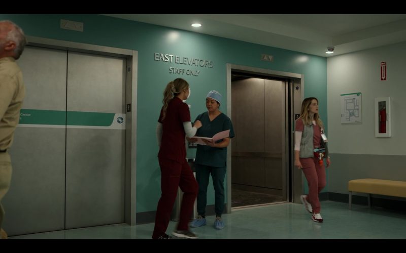 Nike Sneakers in Pulse S01E08 “Retreat” (2025) (Image 1)