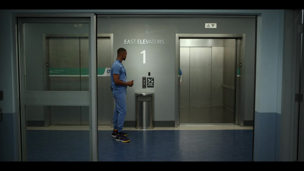 Nike Sneakers in Pulse S01E09 “The Last Shift” (2025) (Image 2)