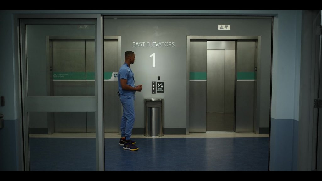 Nike Sneakers in Pulse S01E09 “The Last Shift” (2025) (Image 3)