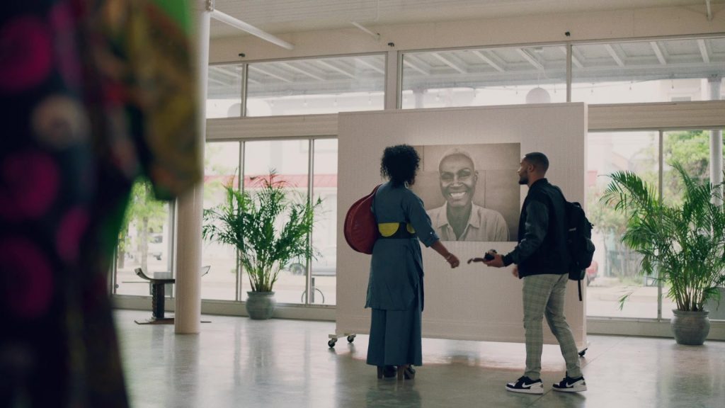 Nike Sneakers in Queen Sugar S07E04 “Spaces Fill” (2022) (Image 1)
