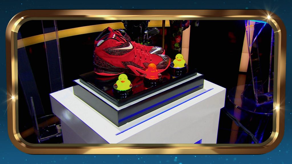 Nike Sneakers in Raid the Cage S02E05 “Poppa's House” (2025) (Image 4)