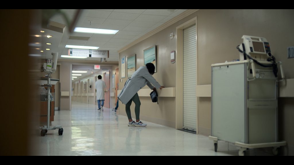 Nike Sneakers in Reasonable Doubt S02E01 (2024) (Image 7)