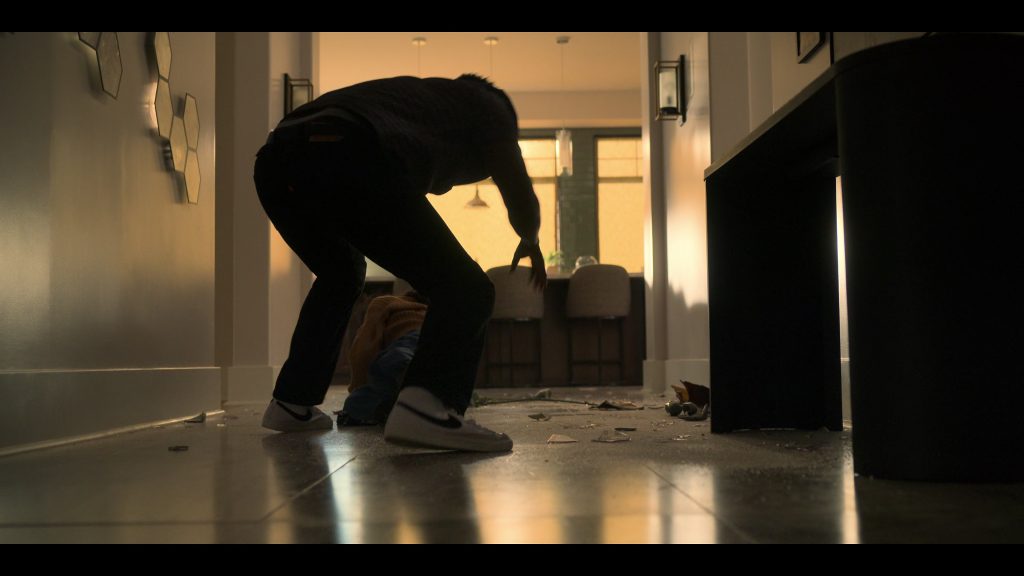 Nike Sneakers in Reasonable Doubt S02E04 (2024) (Image 1)