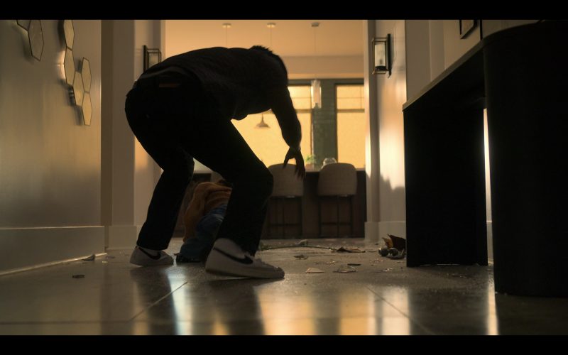 Nike Sneakers in Reasonable Doubt S02E04 (2024) (Image 1)
