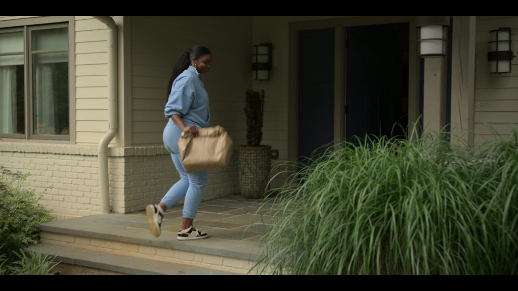 Nike Sneakers in Reasonable Doubt S03E04 (2025) (Image 1)