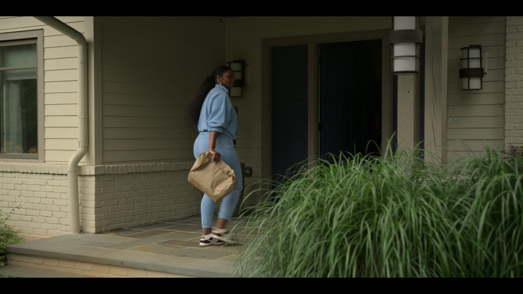 Nike Sneakers in Reasonable Doubt S03E04 (2025) (Image 2)