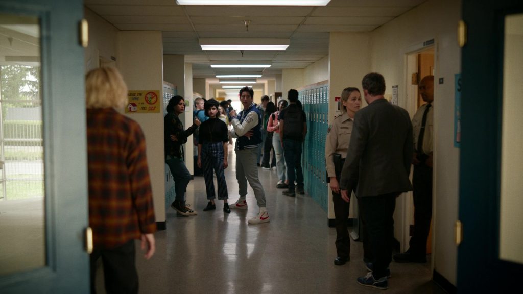 Nike Sneakers in School Spirits S01E04 “Ghostly Girls' School” (2023) (Image 1)