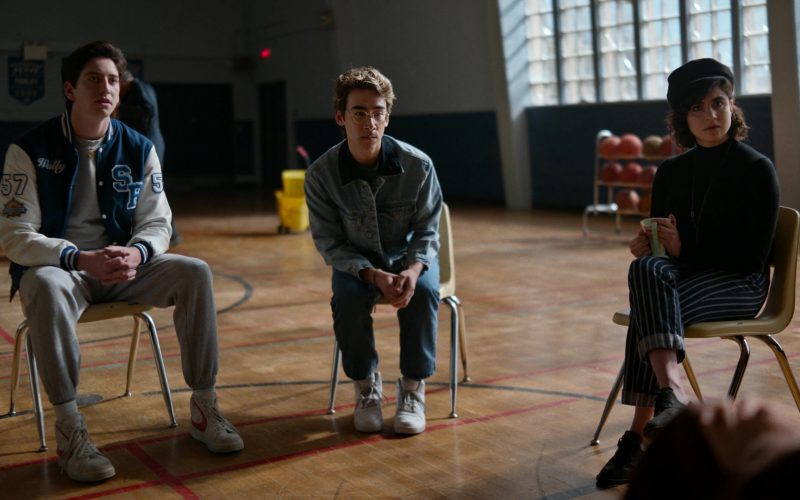 Nike Sneakers in School Spirits S01E08 “Madison's Body” (2023) (Image 1)